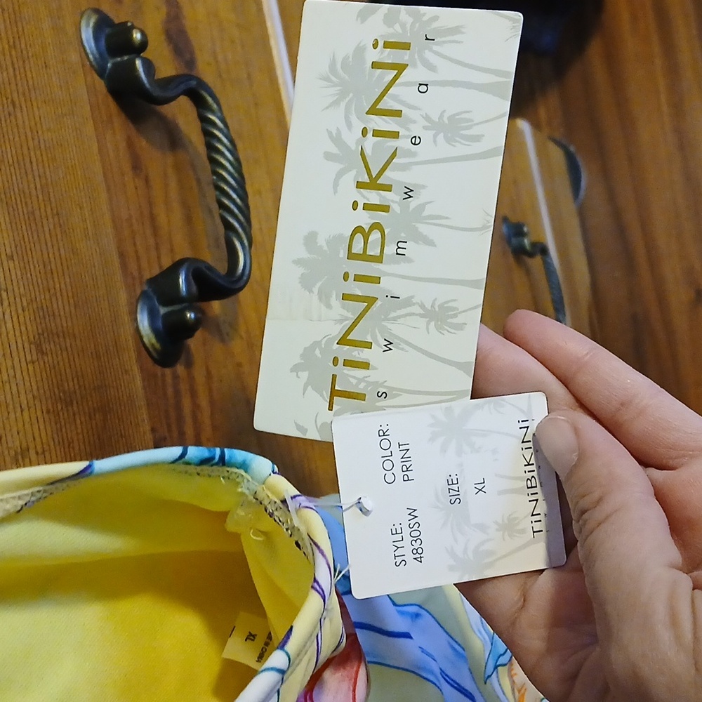 TiniBikini Yellow Floral Swimsuit Size:XL - Picture 5 of 6